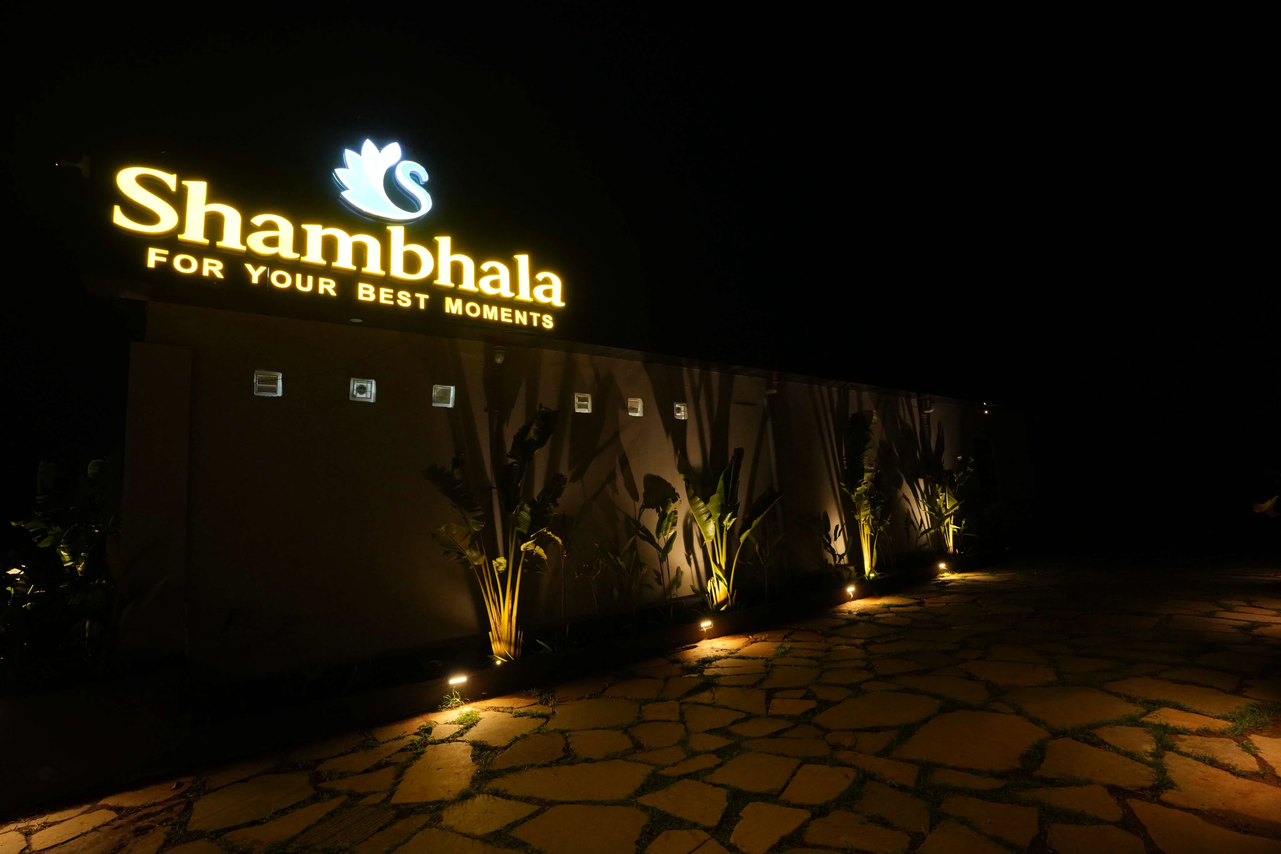 Entrance Night
